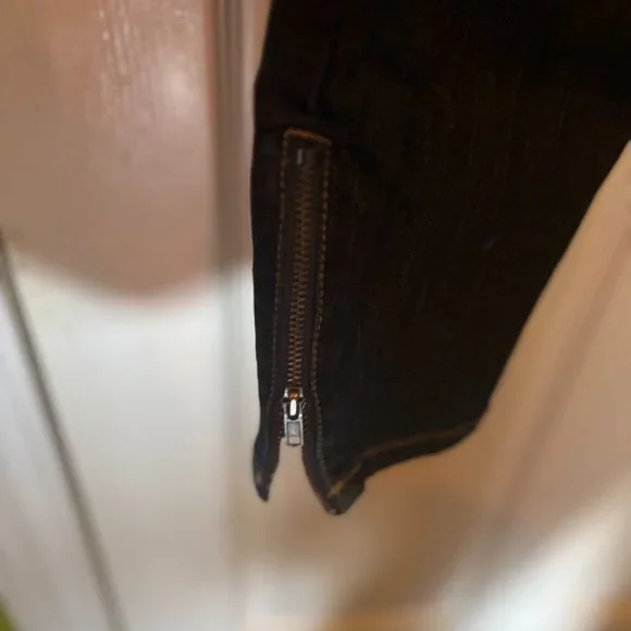 Torrid jeans - Picture 2 of 3